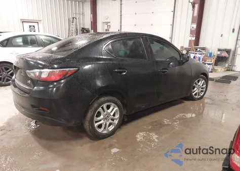 2017 Toyota Yaris Ia z USA, uszkodzony, nr VIN 3MYDLBYV9HY157713